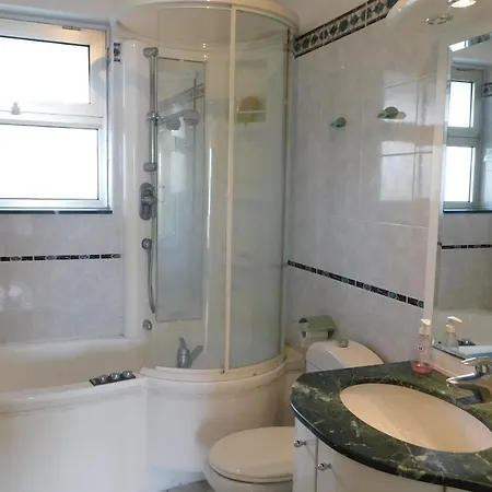 Splendid 2-bedroom 
