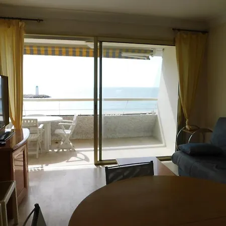 Splendid 2-bedroom 