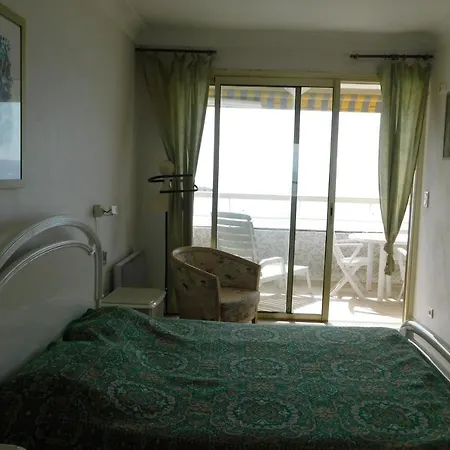 Splendid 2-bedroom 