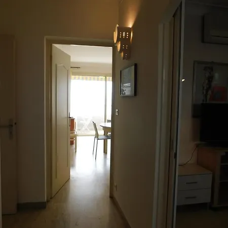 Splendid 2-bedroom 